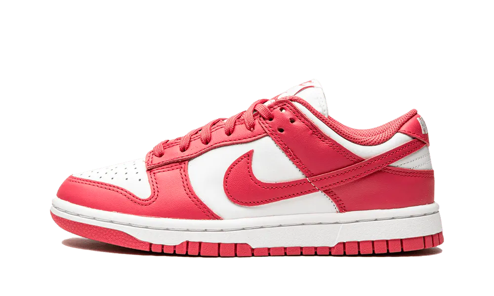 Nike low top womens online