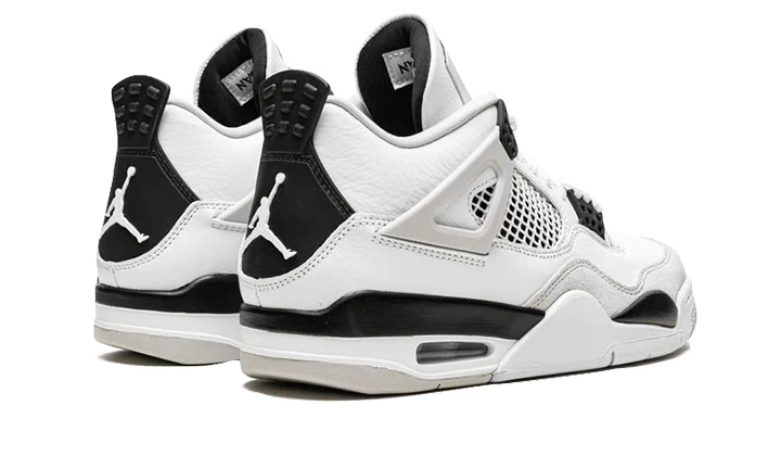 Jordan 4 Retro - Military Black