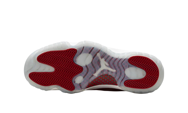 Jordan 11 Retro Cherry (2022)