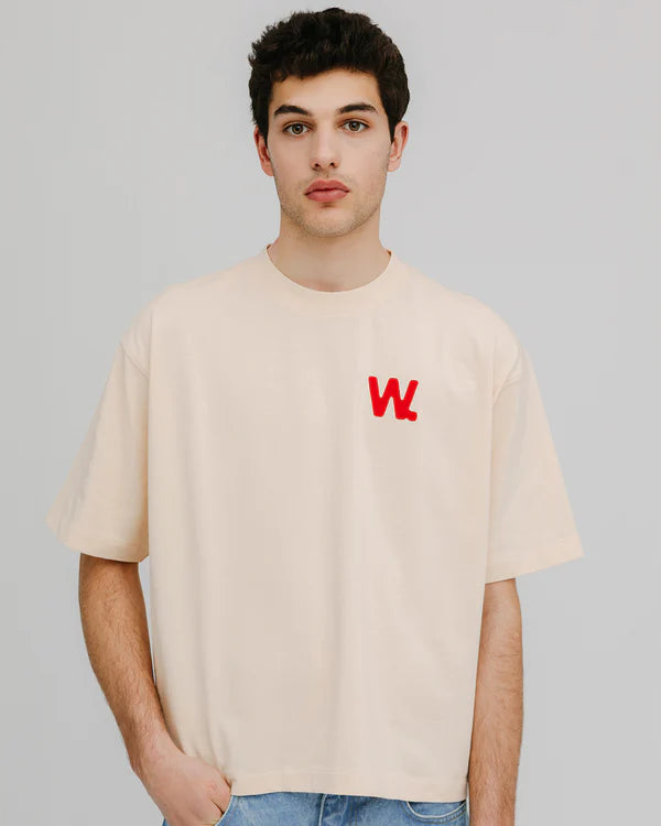 We Are Not Friends - Boxy W T-Shirt