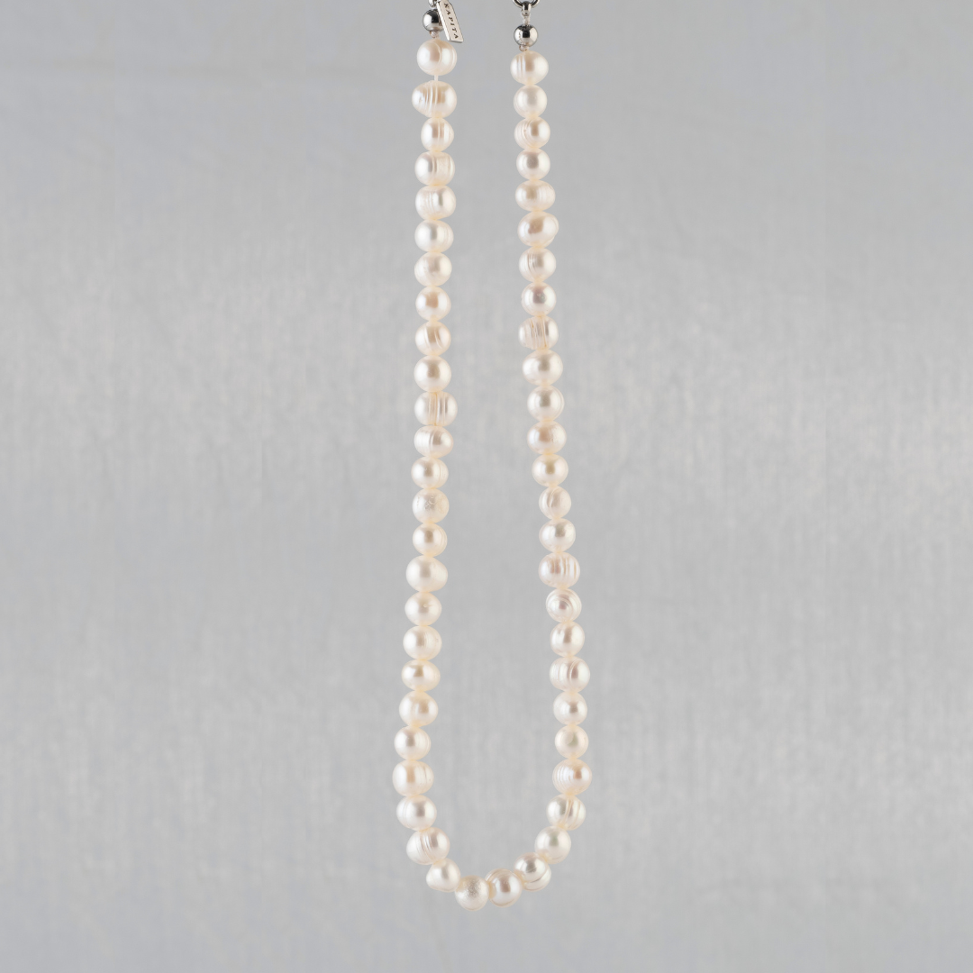 Hanoi Pearl Necklace