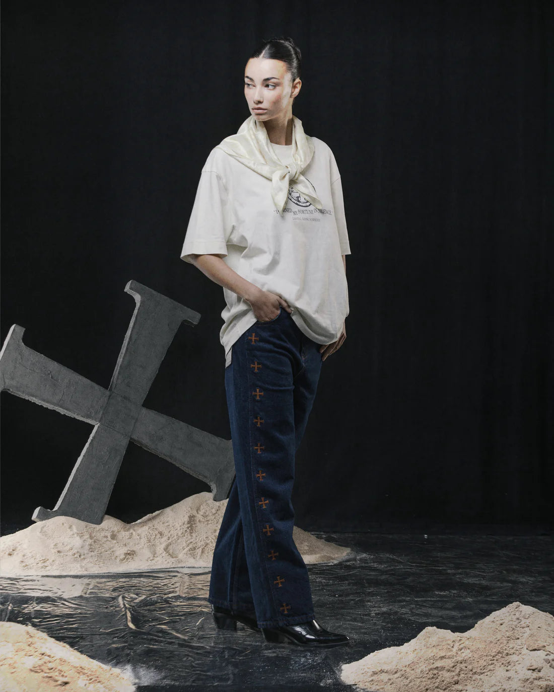 LVGN - Cream Roses Jersey