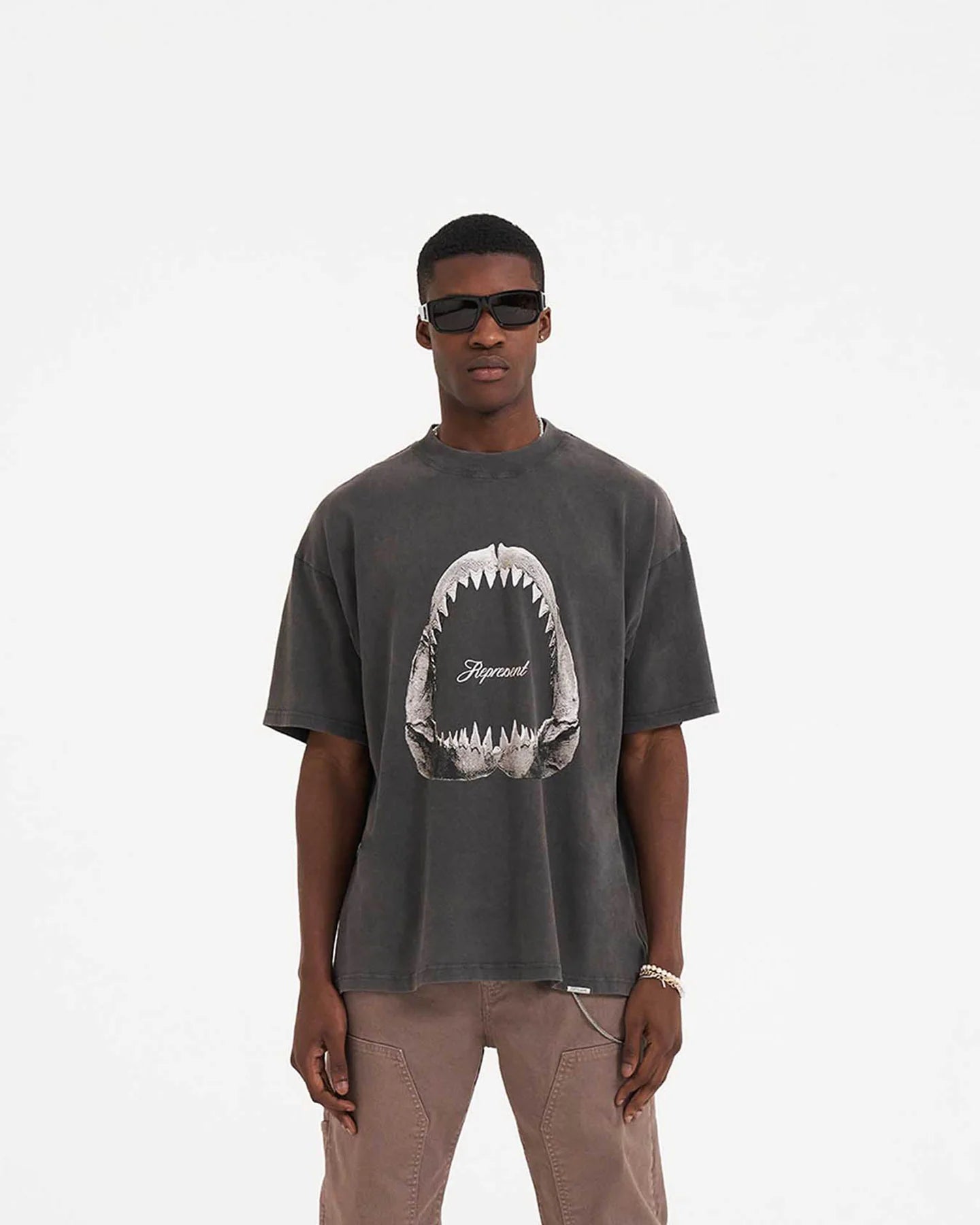 Represent - Shark Jaws T-shirt