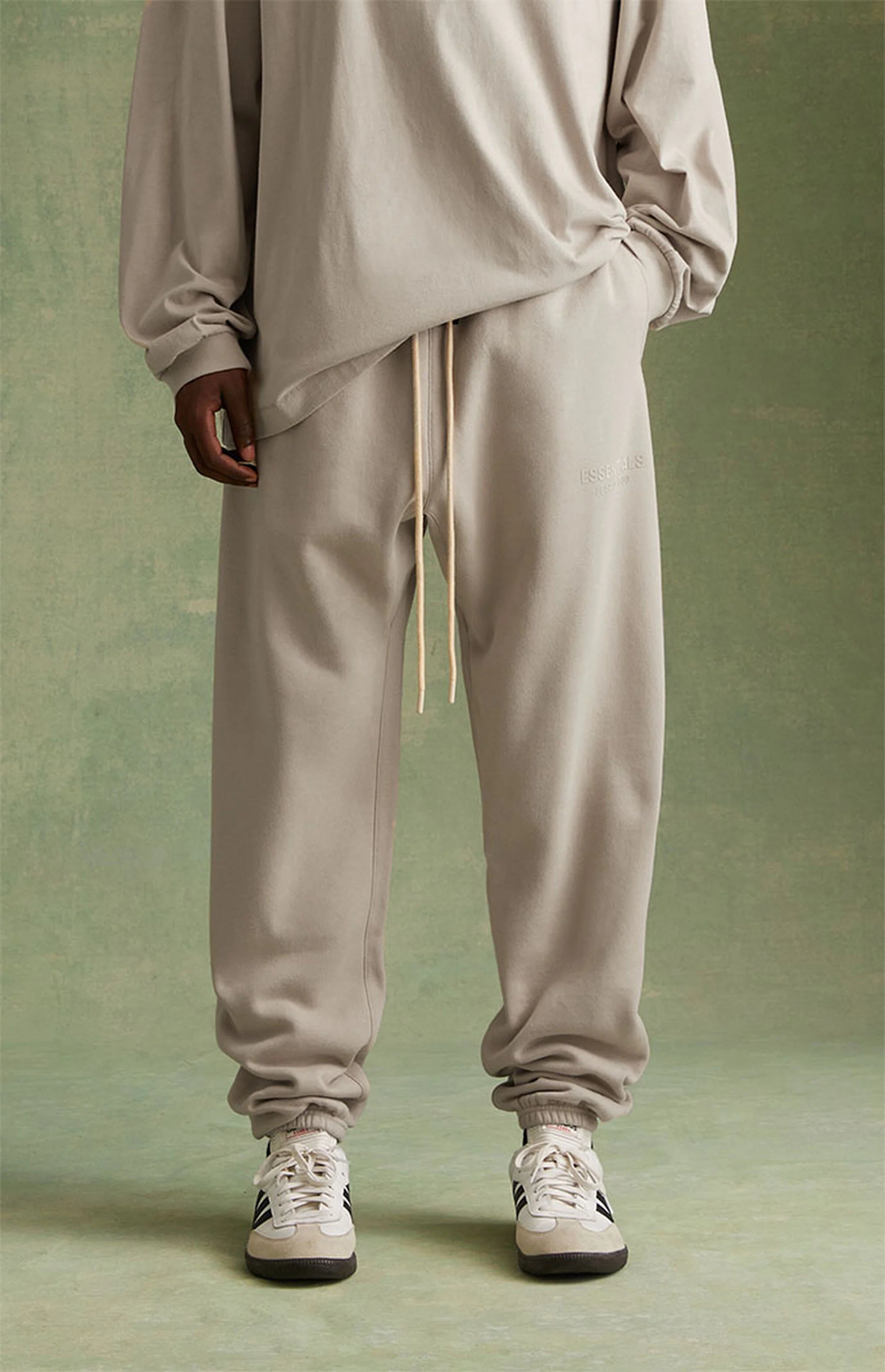 Fear of God Essentials Sweatpant Silver Cloud