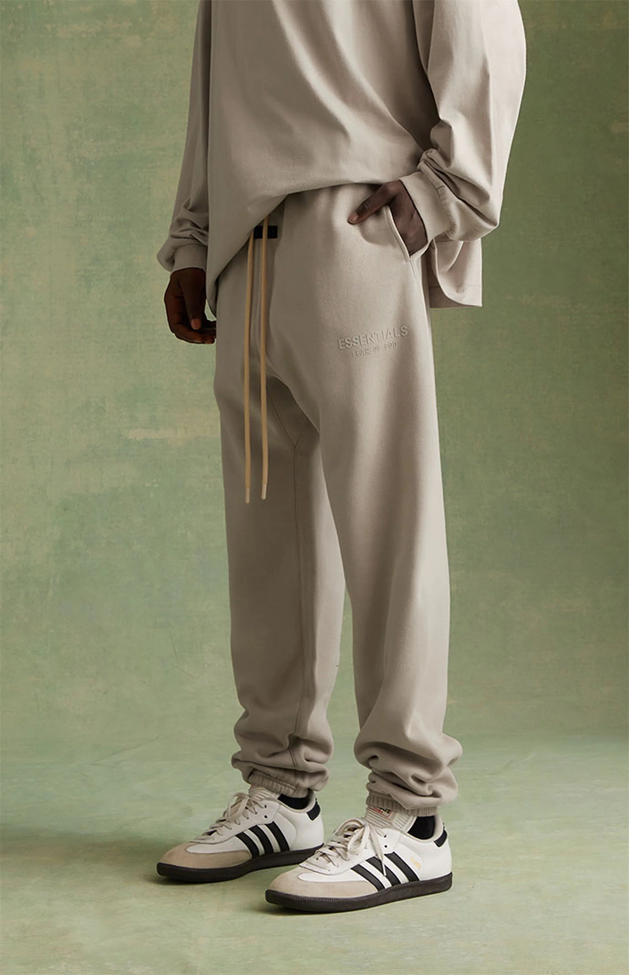 Fear of God Essentials Sweatpant Silver Cloud
