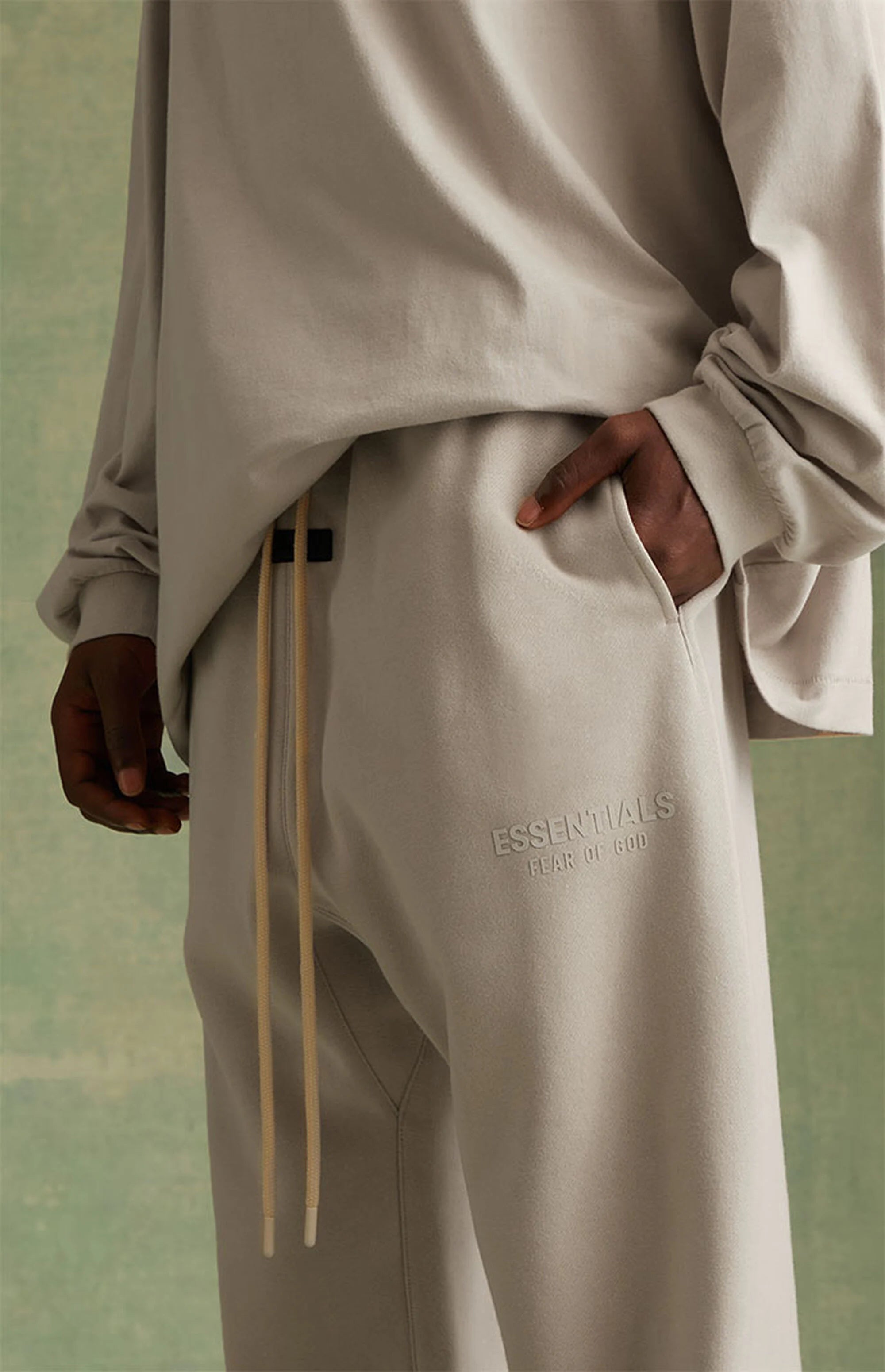 Fear of God Essentials Sweatpant Silver Cloud