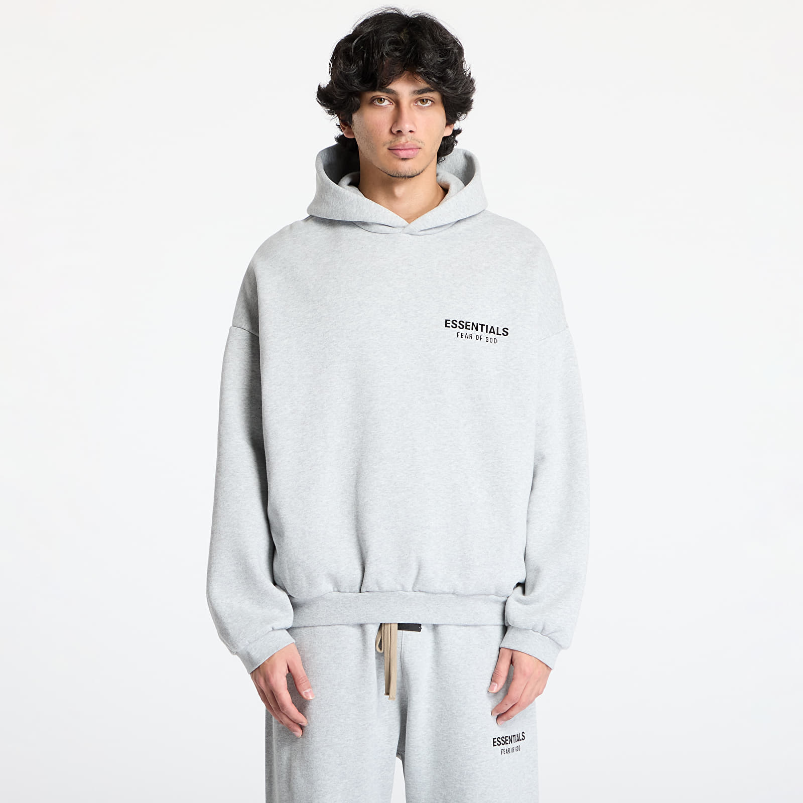 Fear of God Essentials Fleece Hoodie
Light Heather Gray