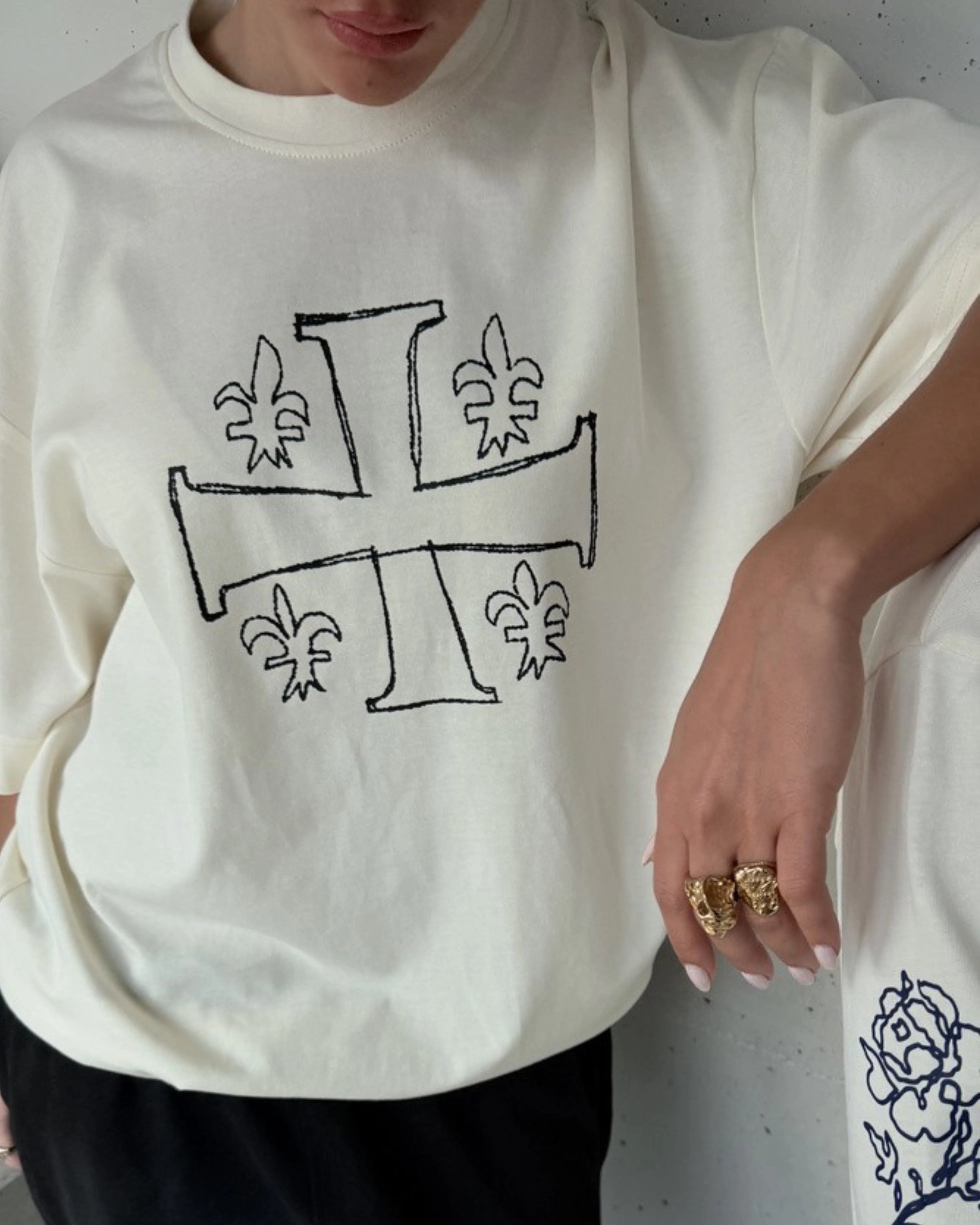 LVGN - Beige Sketch Tee