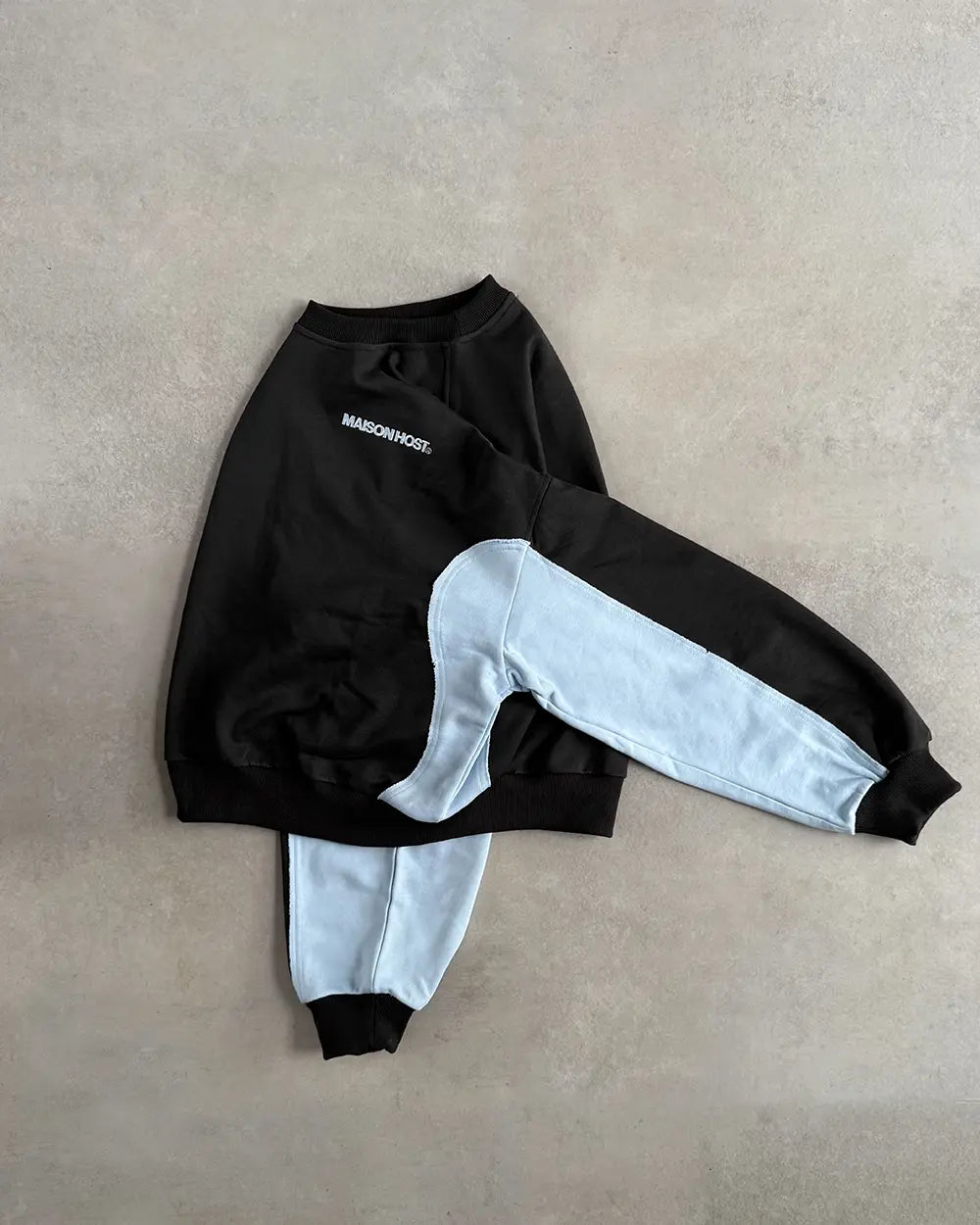 Host - Duo Color Crewneck