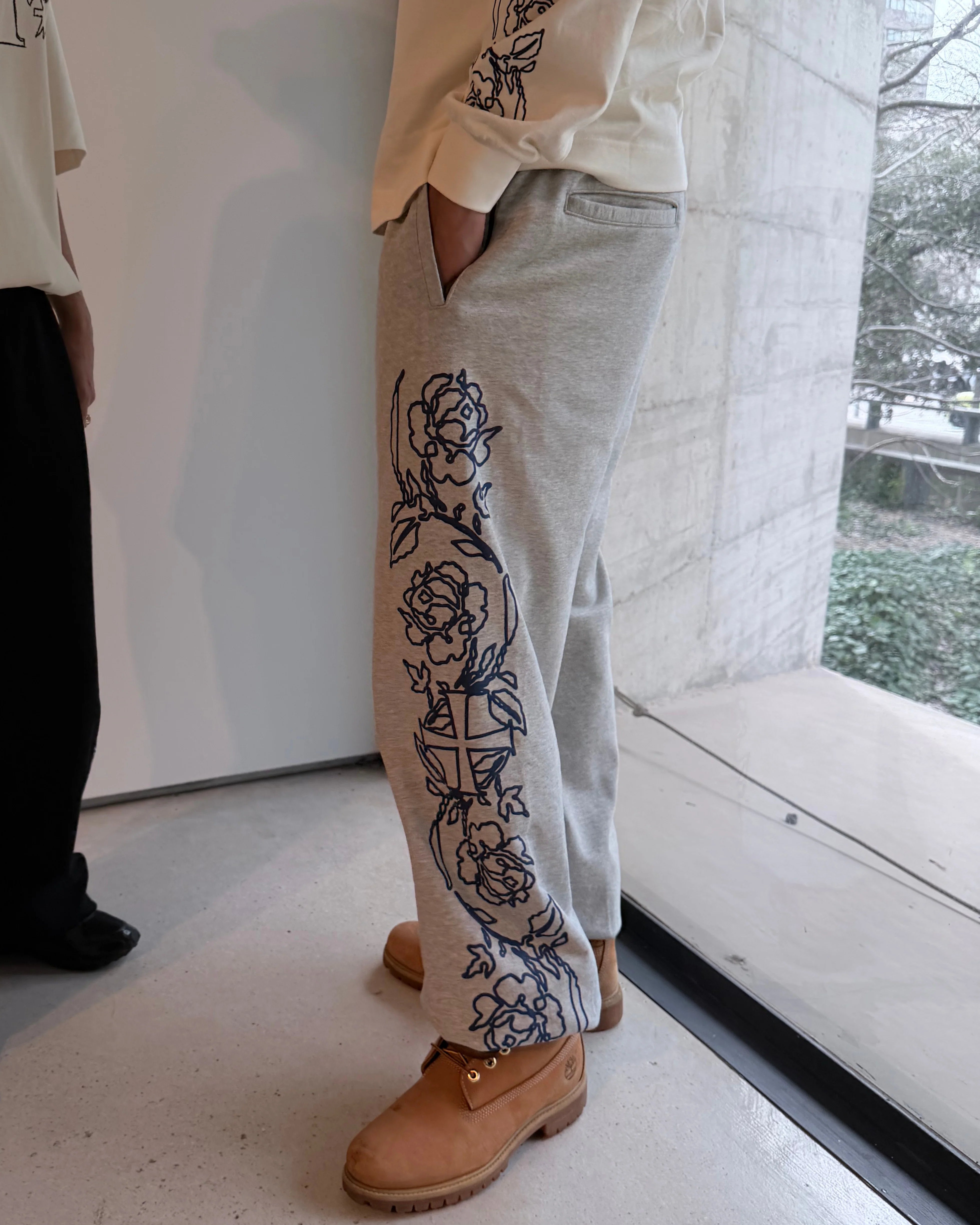 LVGN - Grey Heraldic Sweatpant