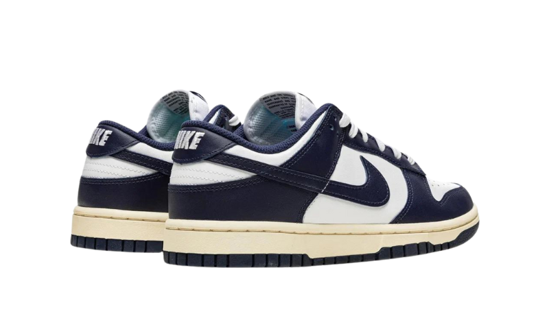 Nike Dunk Low 'Vintage Navy' (W)