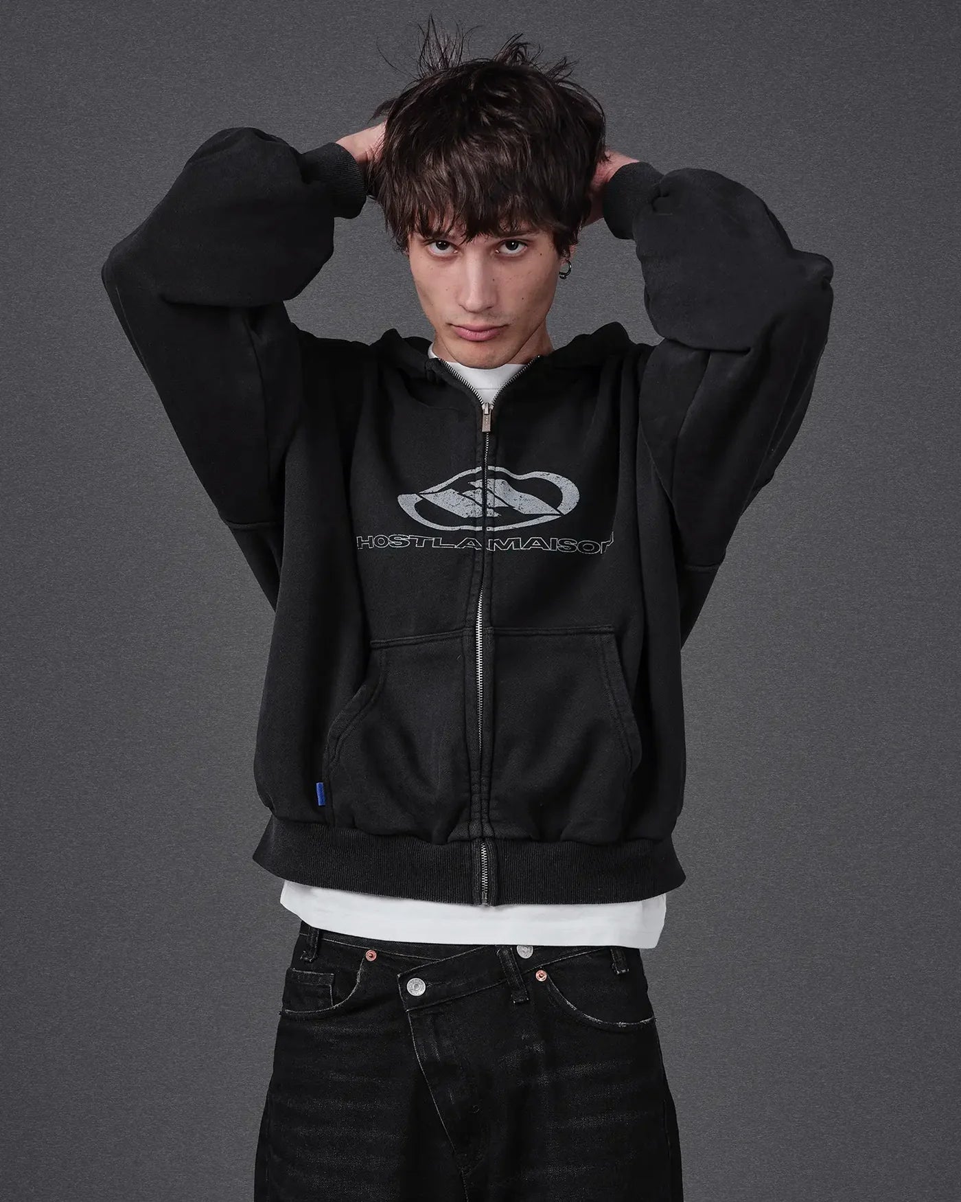 Host - Wavy Arms Zipped Hoodie Black