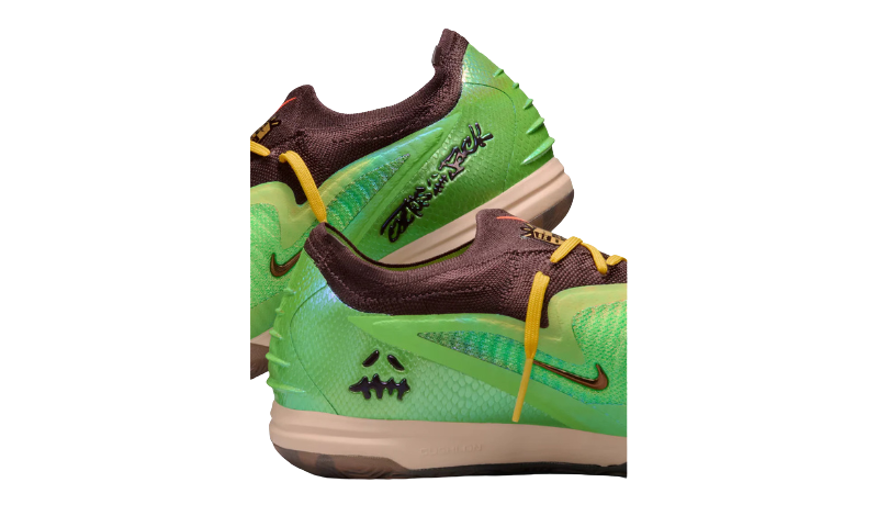 Nike Phantom 6 Low Elite IC SE Travis Scott
